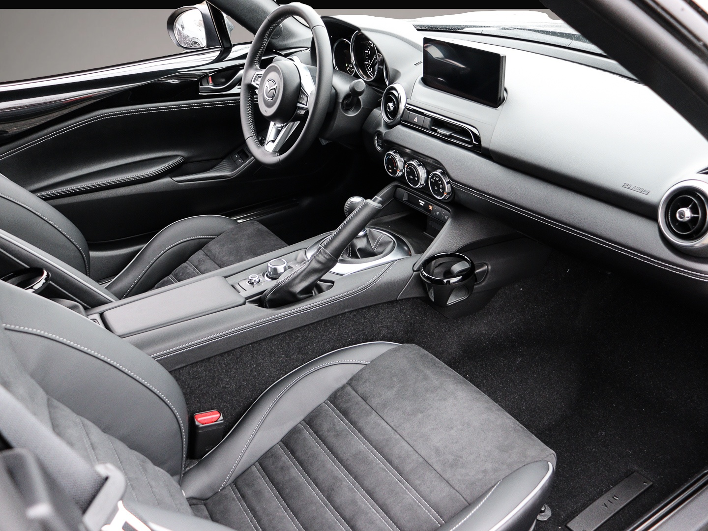 Mazda MX-5 (12/2025, Benzin)