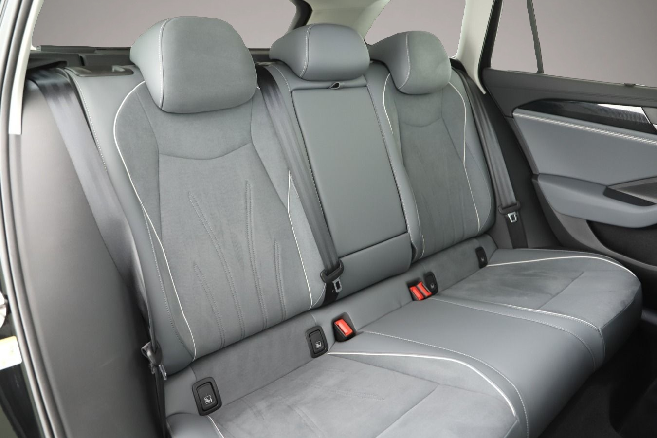 Volkswagen Passat Variant (06/2025, )