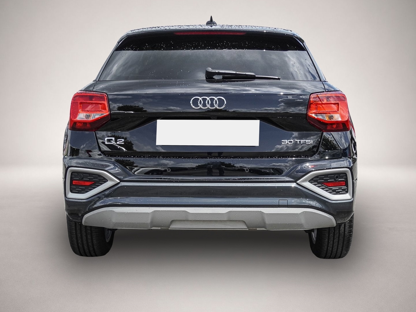 Audi Q2 (04/2023, Benzin)