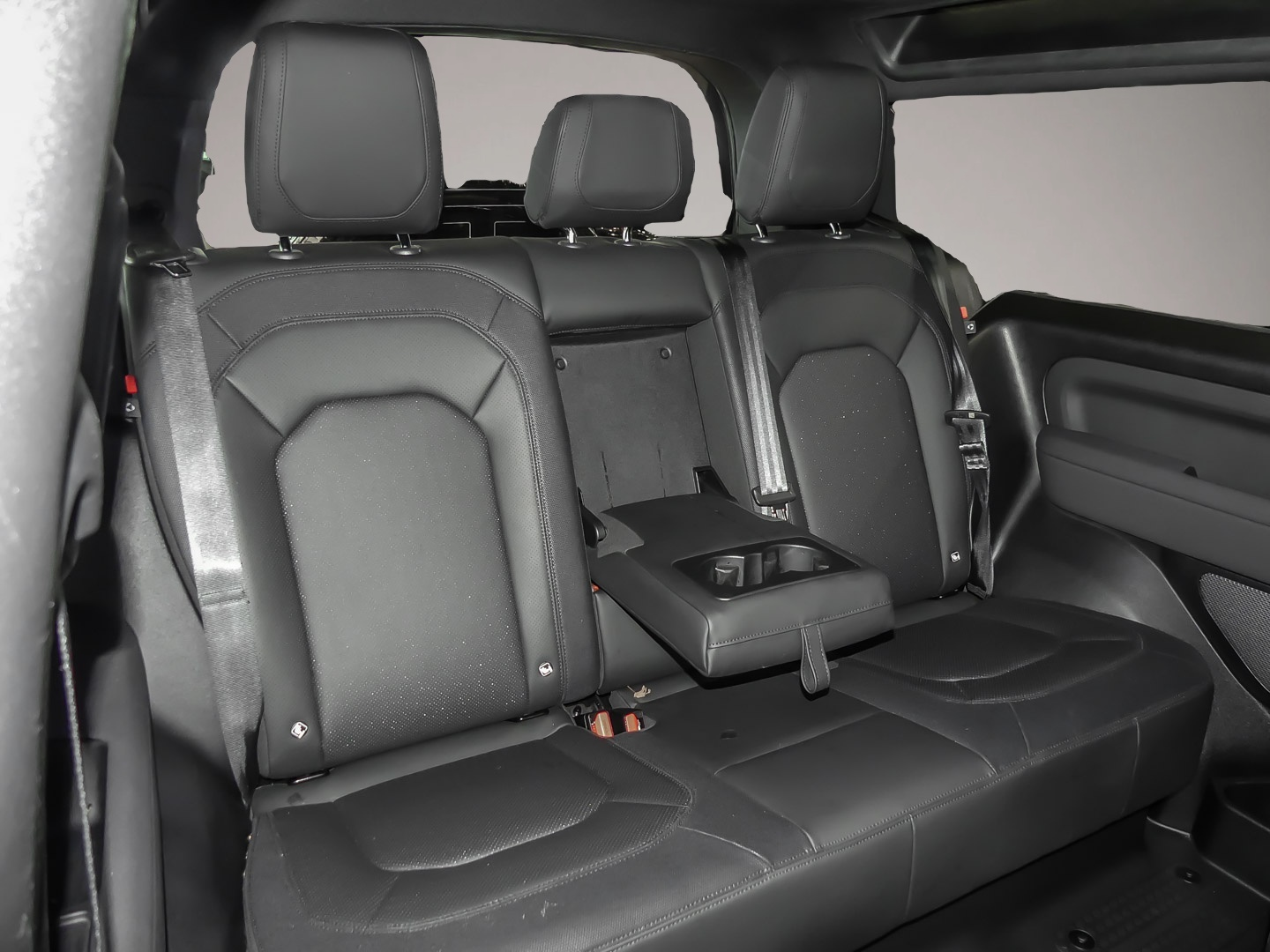Land-Rover Defender (07/2023, Diesel)