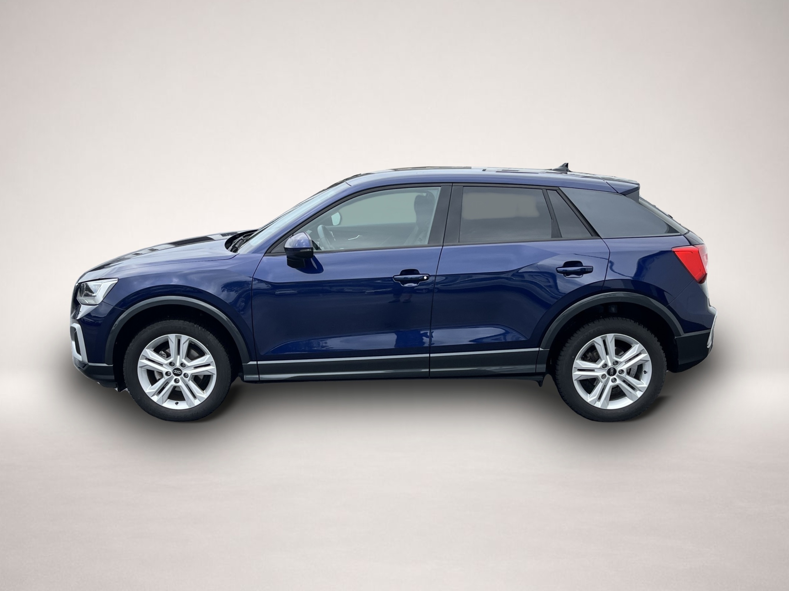 Audi Q2 (05/2024, Benzin)