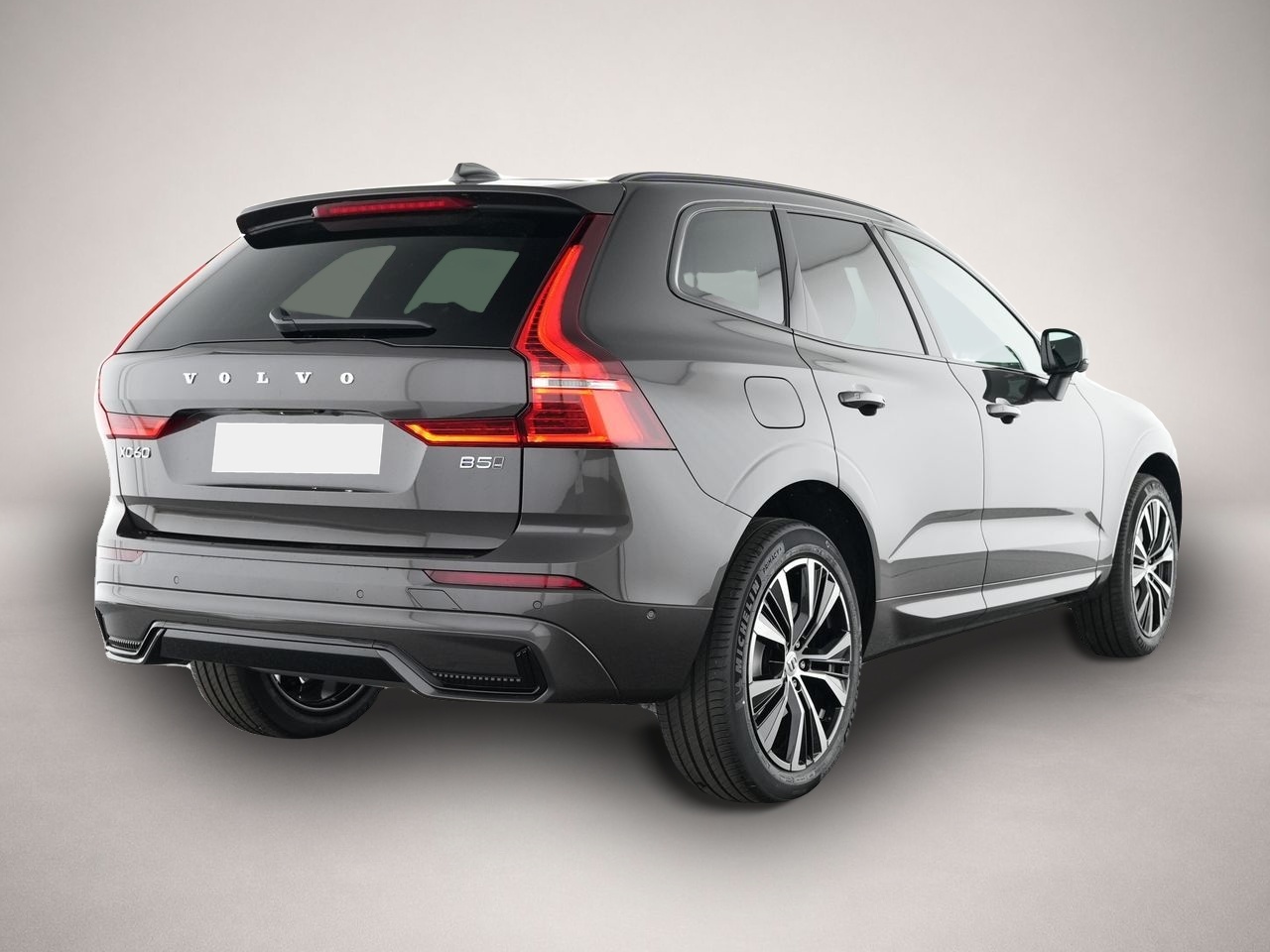 Volvo XC60 (05/2025, Benzin)