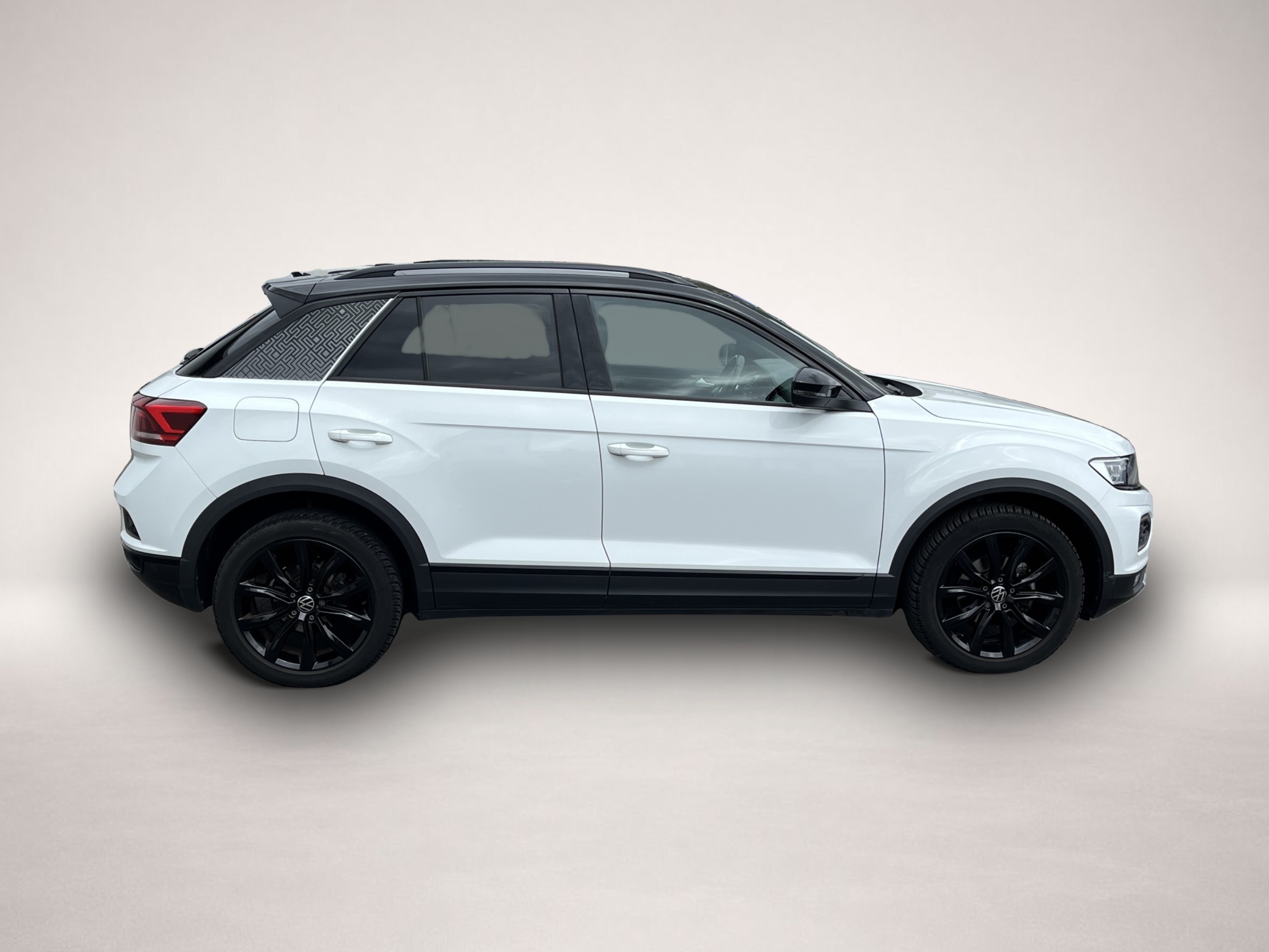 Volkswagen T-Roc (06/2022, Benzin)