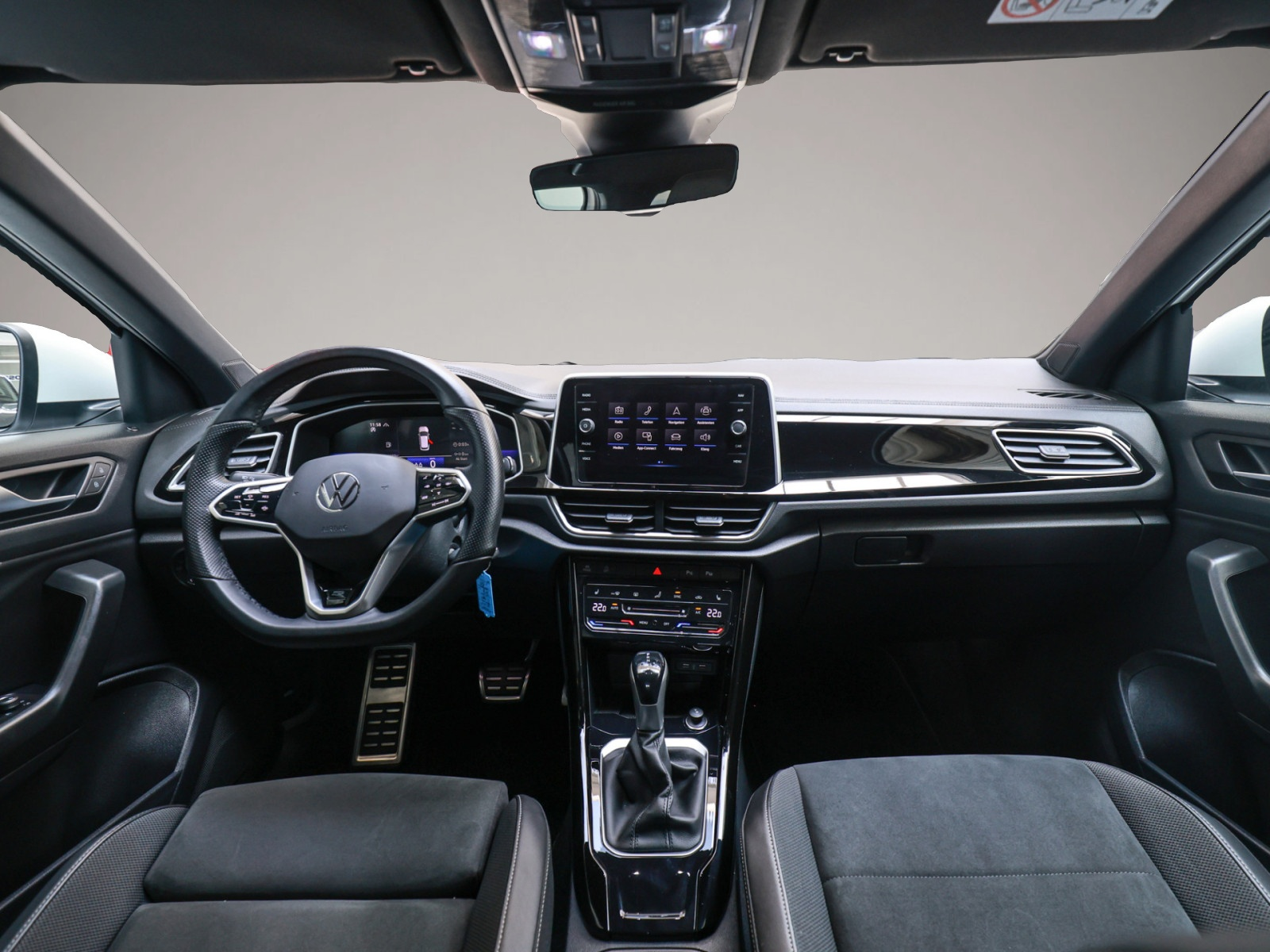 Volkswagen T-Roc (06/2023, Benzin)