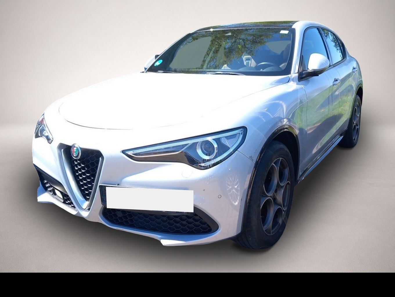 Alfa-Romeo Stelvio (11/2022, Benzin)
