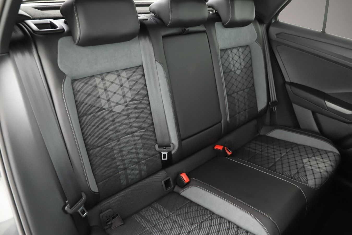 Volkswagen T-Roc (07/2022, Diesel)