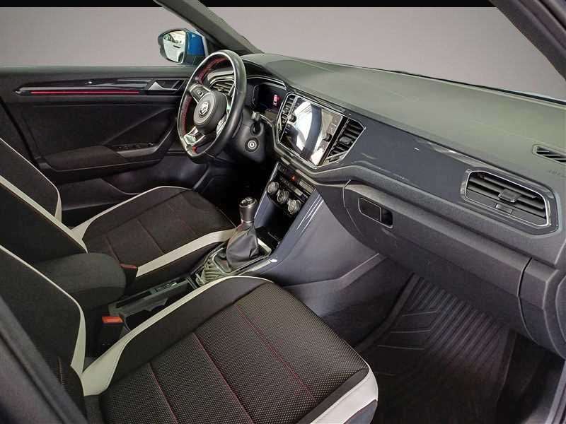 Volkswagen T-Roc (10/2019, )