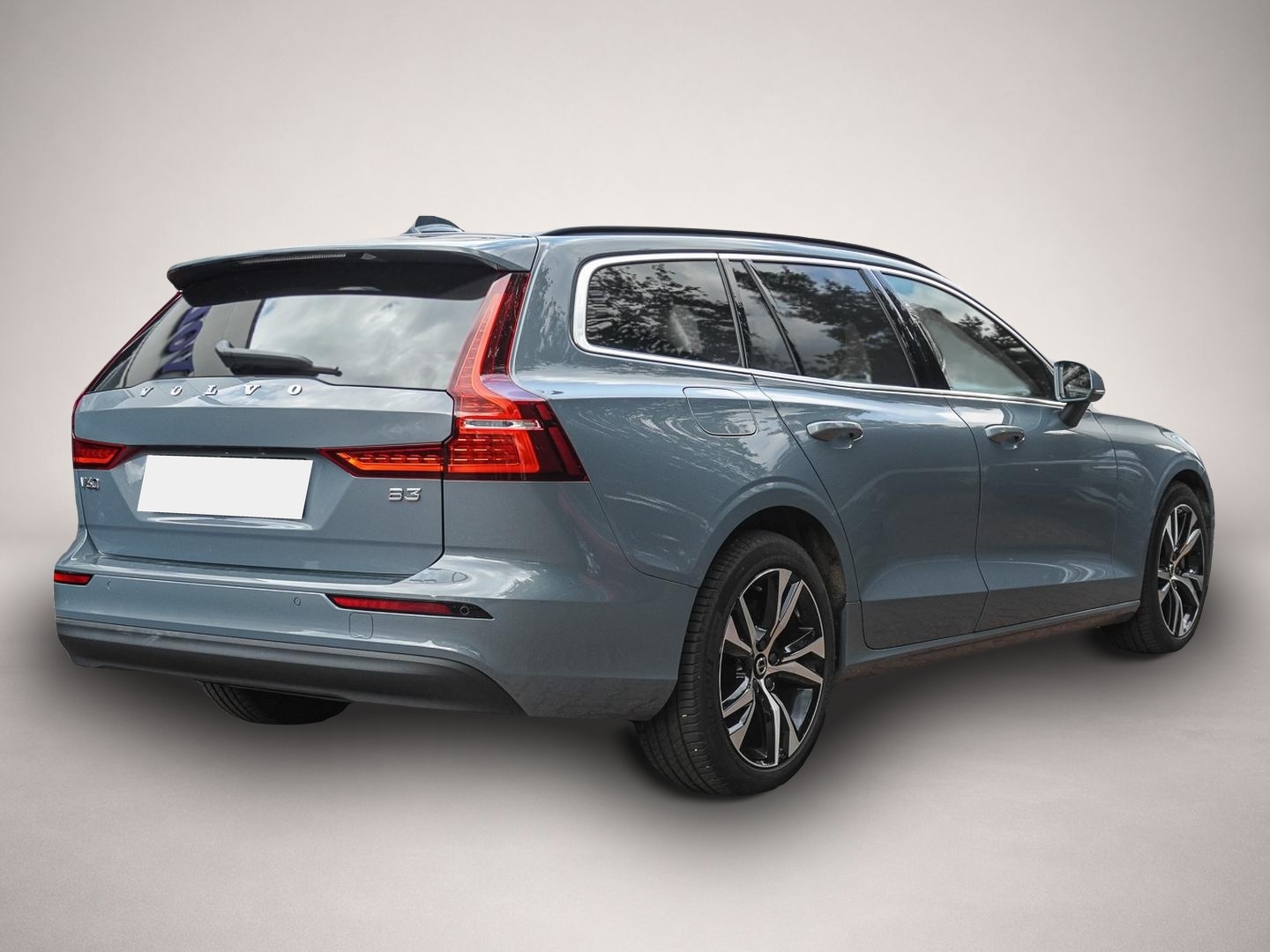 Volvo V60 (06/2024, Benzin)