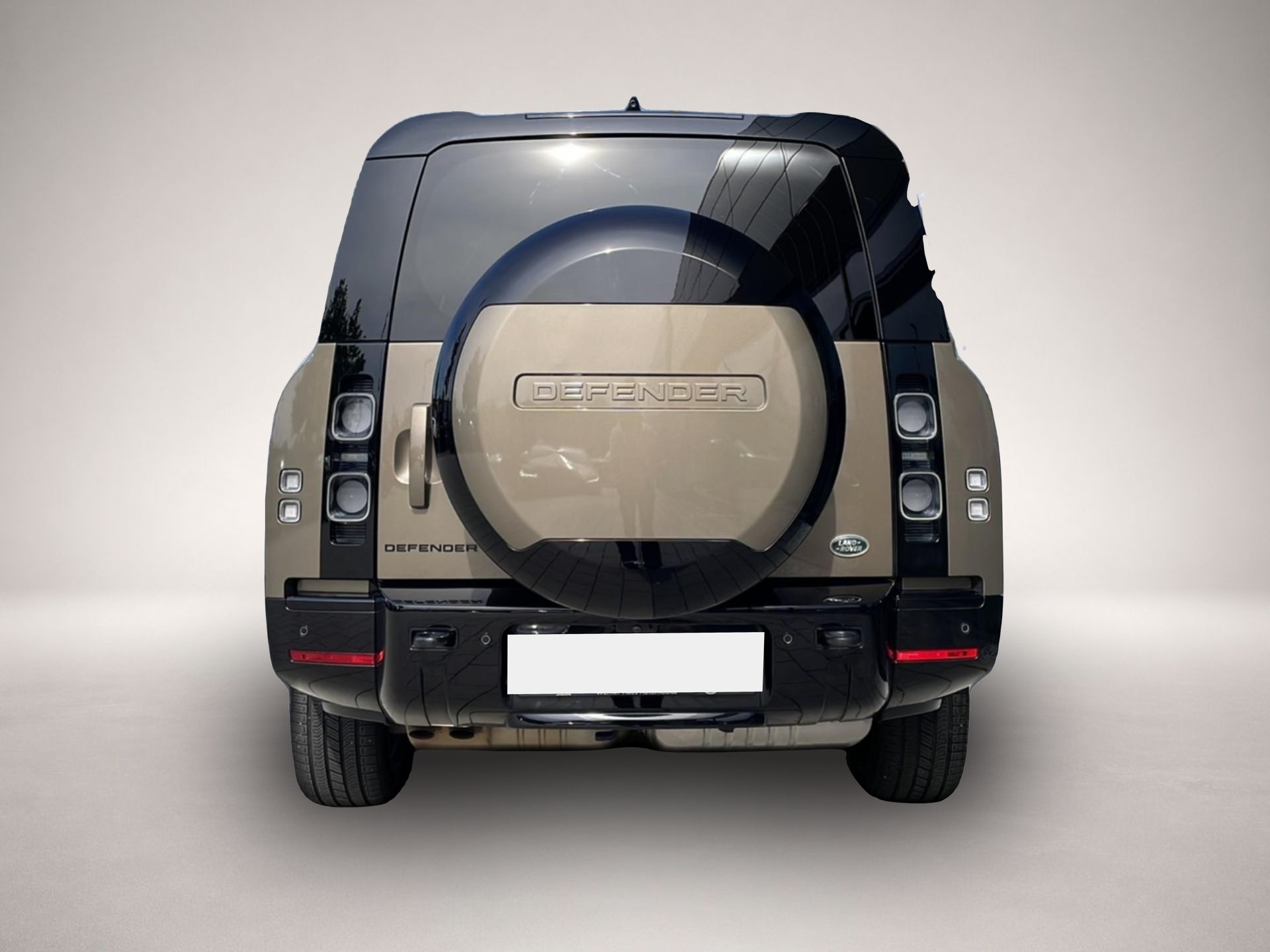 Land-Rover Defender (06/2023, Diesel)