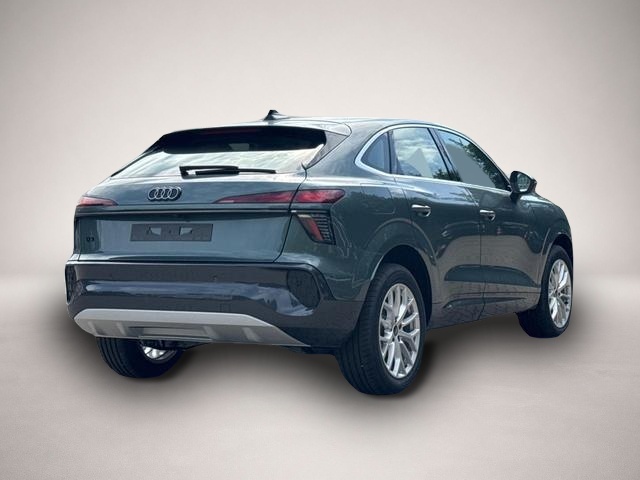 Audi Q3 (05/2026, Benzin)