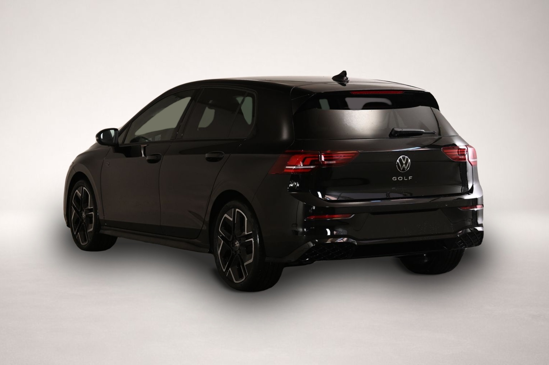 Volkswagen Golf, image 3 of 5