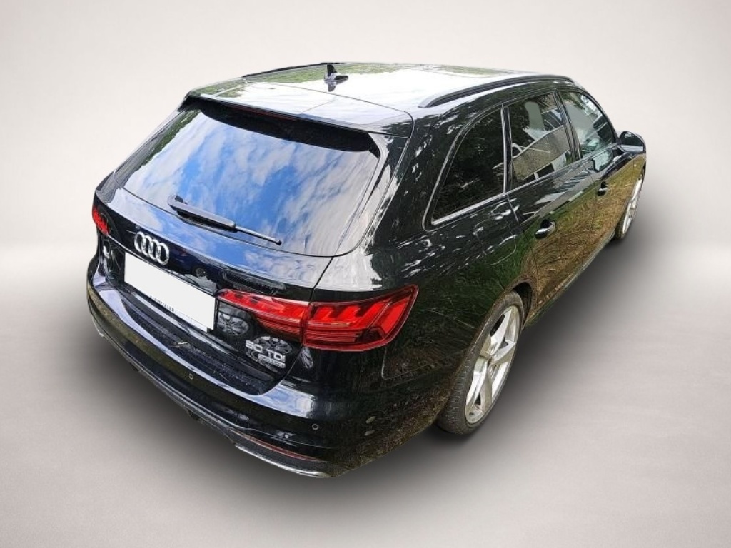 Audi A4 (04/2022, Diesel)