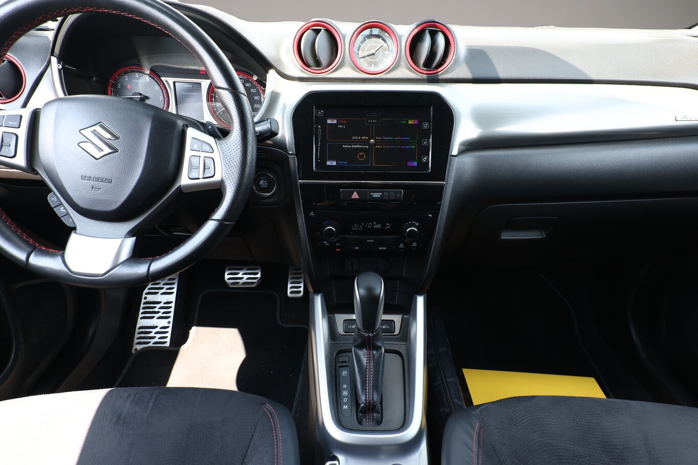 Suzuki Vitara (05/2018, )