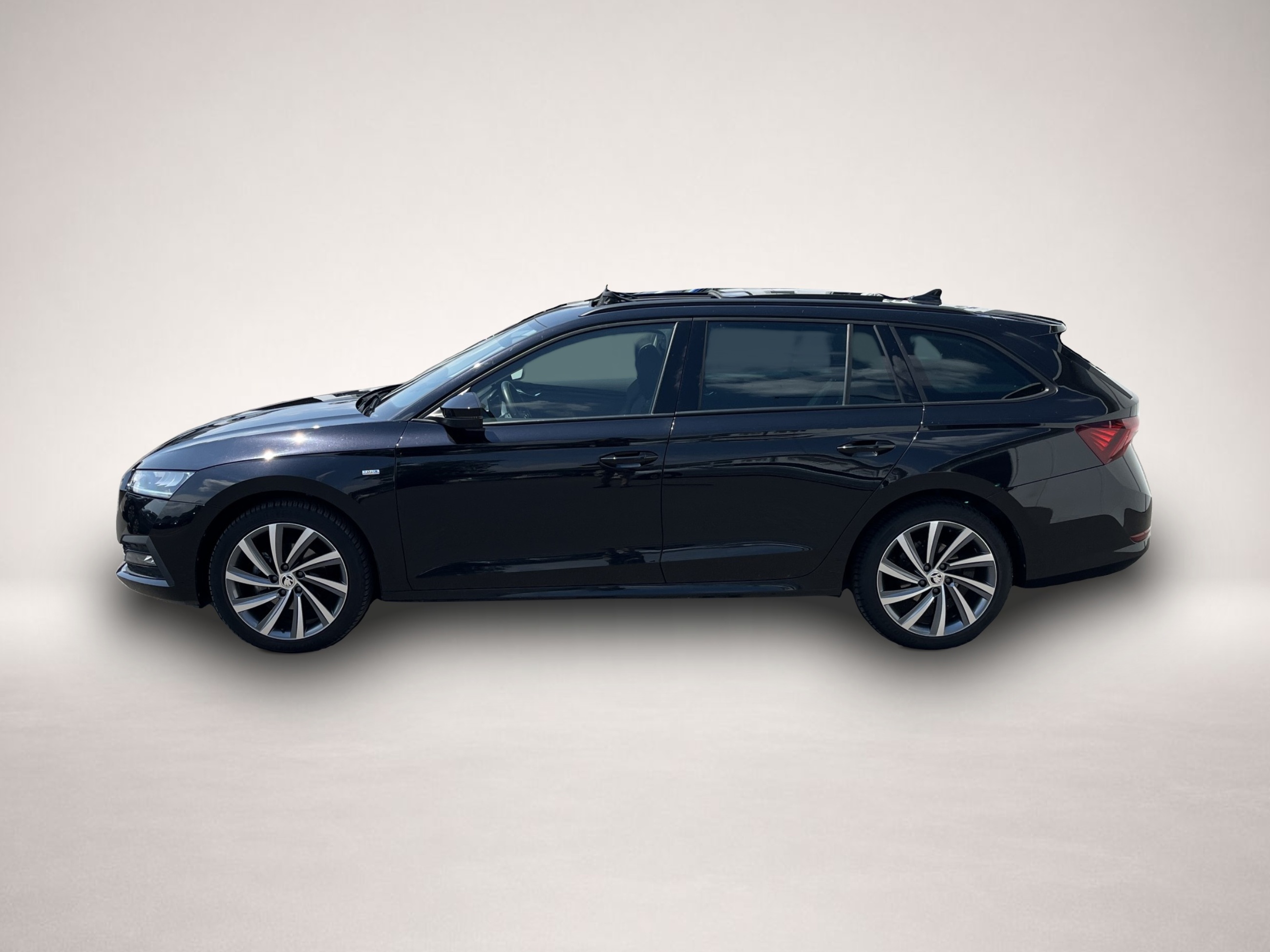 Skoda Octavia (04/2023, Benzin)