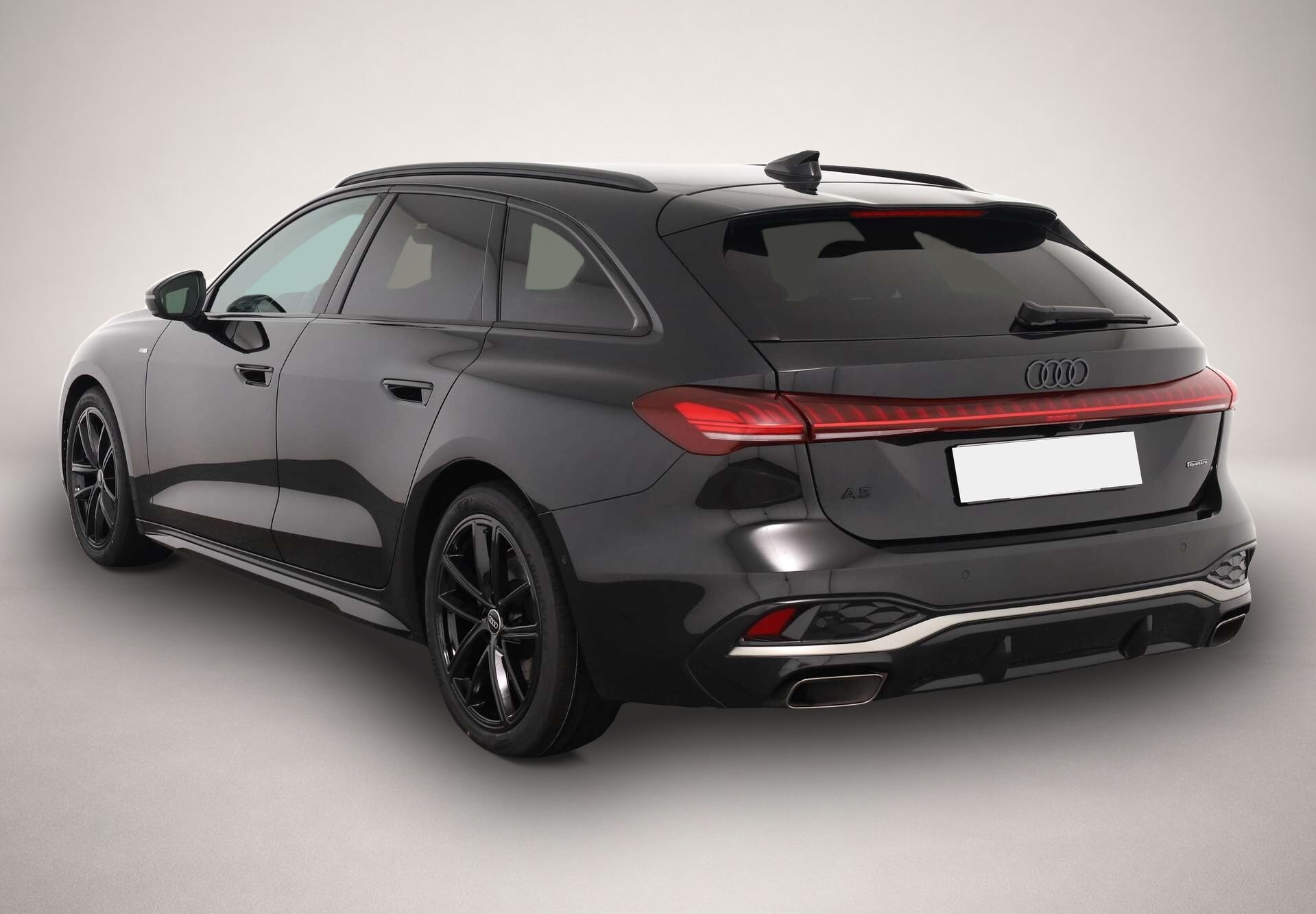 Audi quattro (06/2025, Benzin)