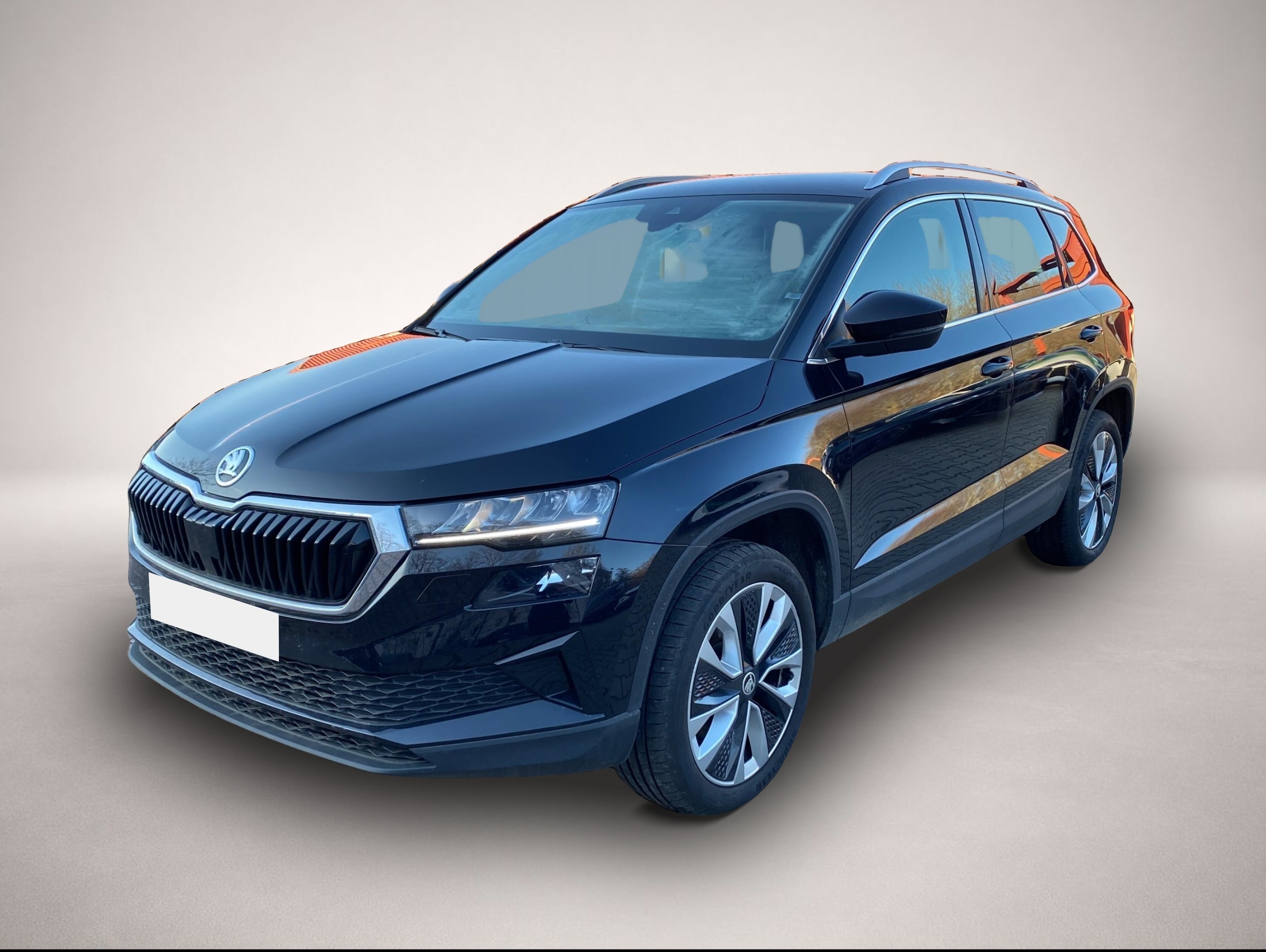 Skoda Karoq (09/2024, Benzin)