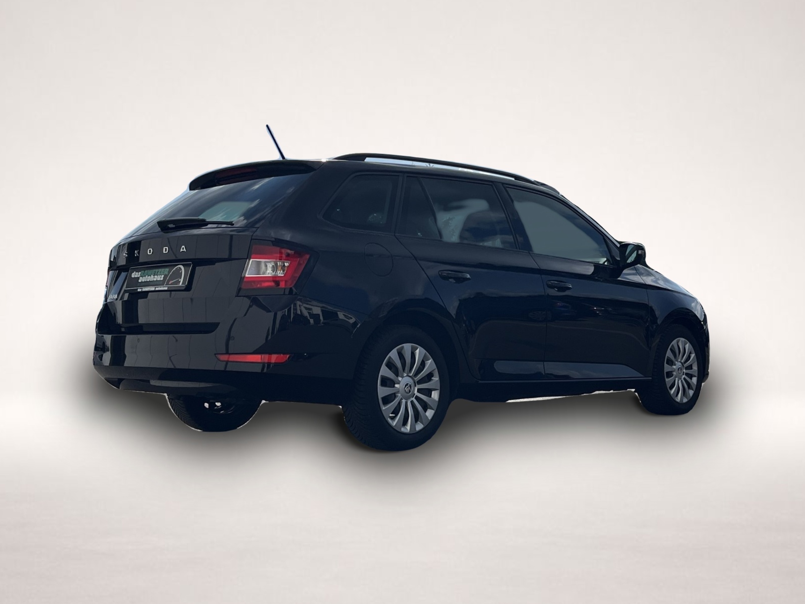 Skoda Fabia (08/2022, Benzin)