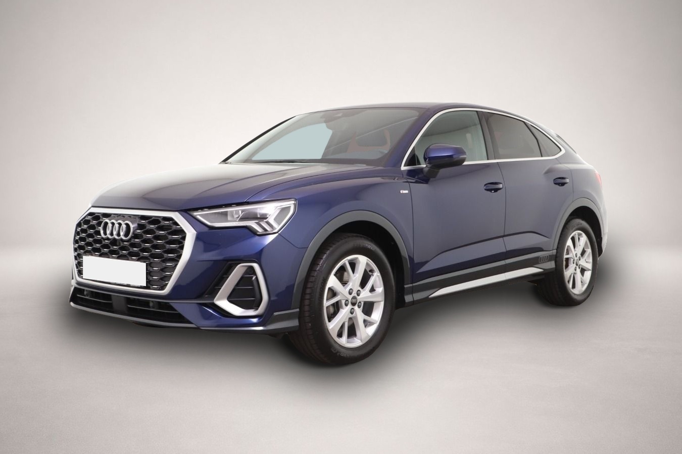 Audi Q3 (10/2025, )