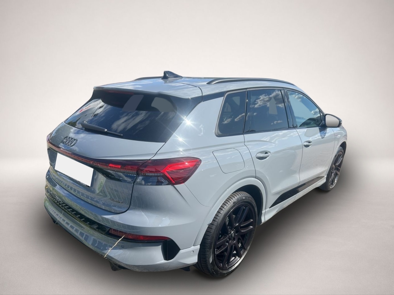 Audi Q4 e-tron (07/2026, ELECTRIC)