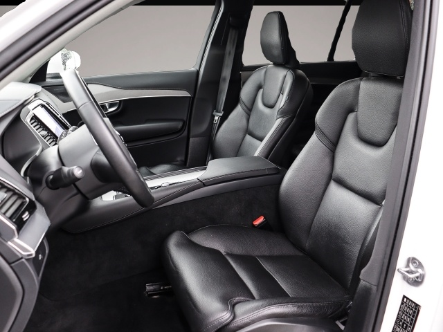 Volvo XC90 (07/2022, Benzin)