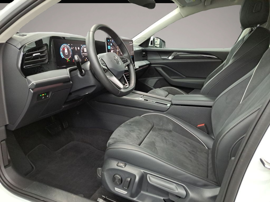 Volkswagen Passat Variant (06/2025, )