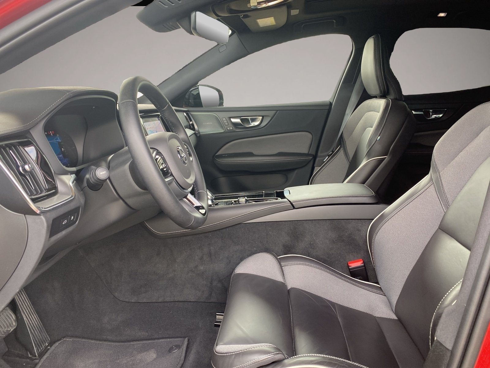 Volvo S60 (07/2023, )