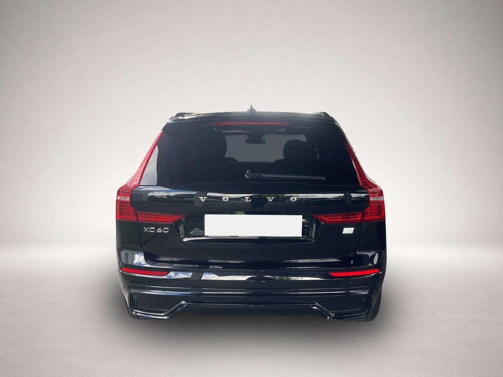 Volvo XC60 (04/2022, )