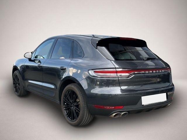 Porsche Macan (04/2019, Benzin)