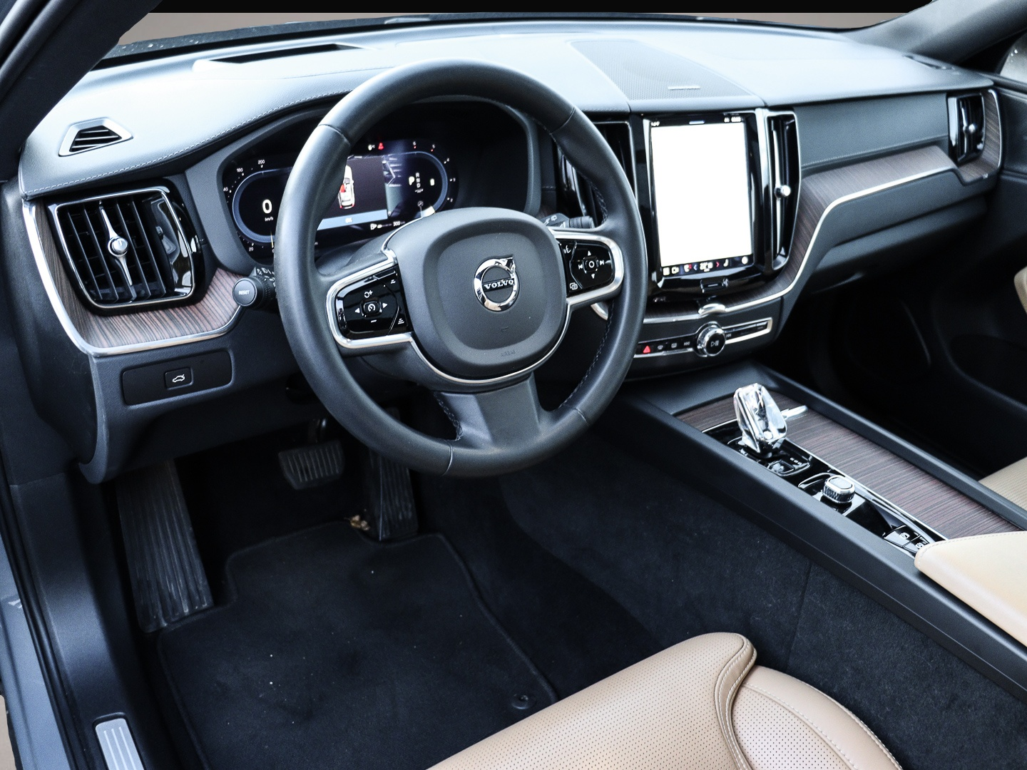 Volvo XC60 (11/2022, Diesel)