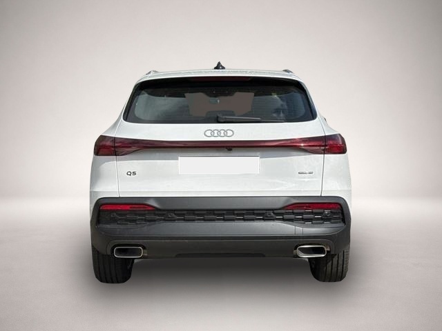 Audi Q5 (08/2026, Benzin)