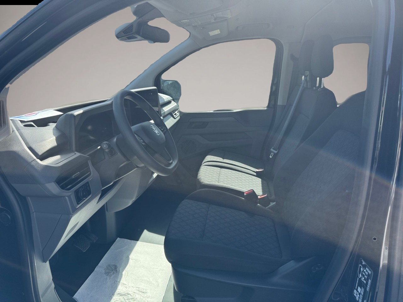 Volkswagen T7 Kombi, Bild 5 von 6