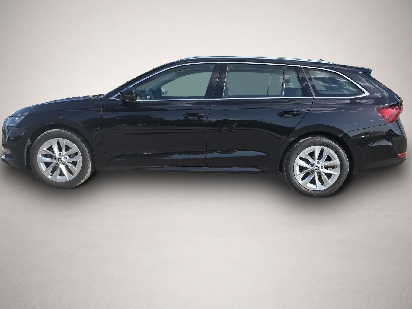 Skoda Octavia (03/2023, )
