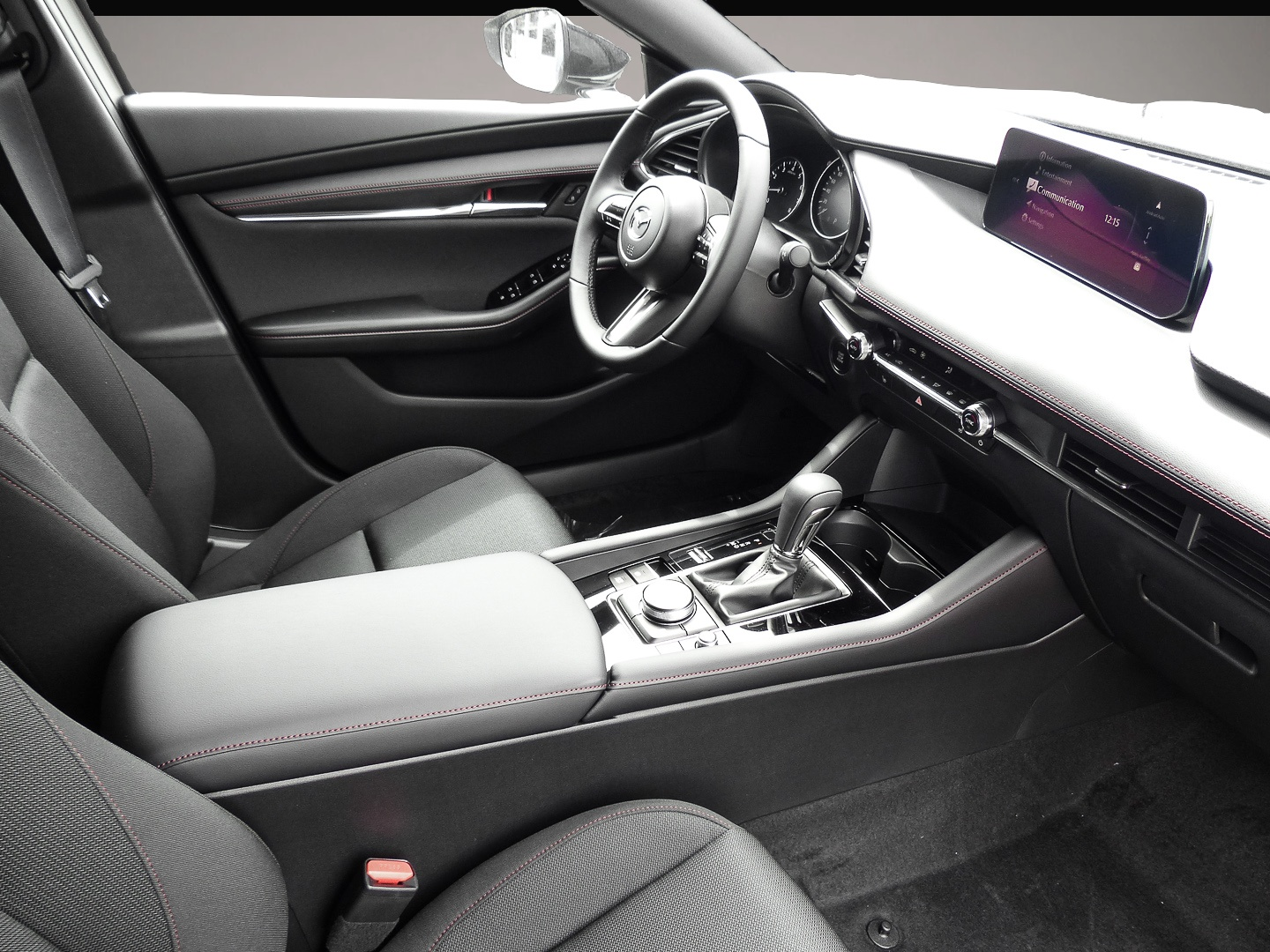 Mazda 3, image 3 of 6