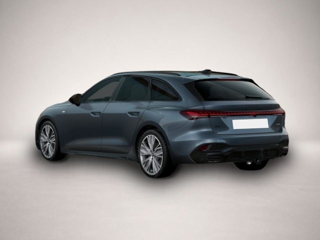 Audi quattro (10/2025, )