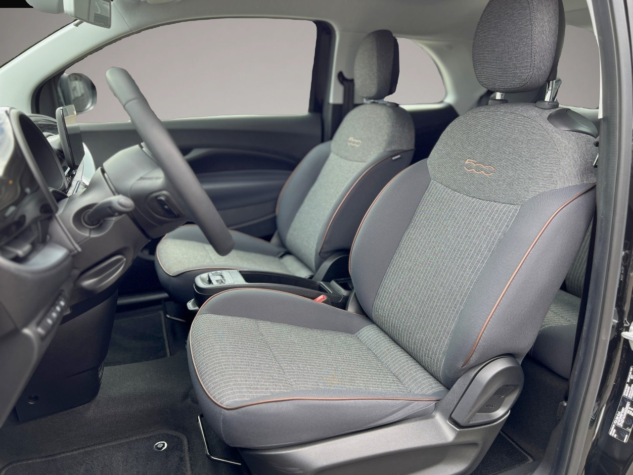 Fiat 500e (10/2022, ELECTRIC)