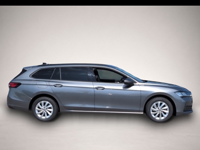 Skoda Superb (10/2025, Diesel)