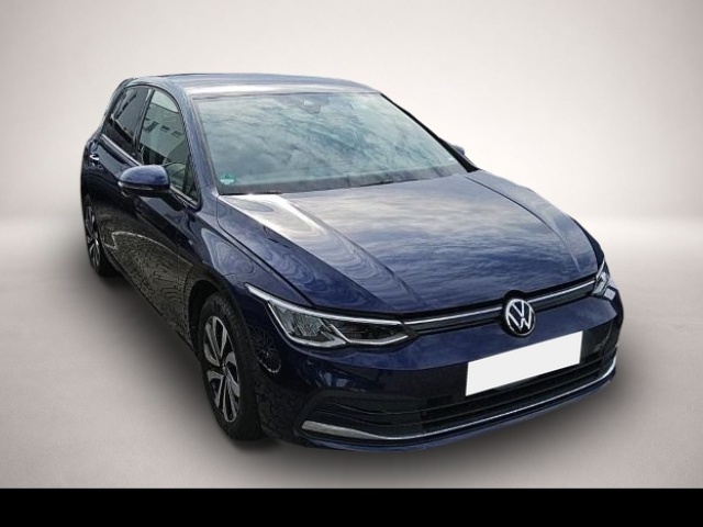 Volkswagen Golf (06/2021, Benzin)