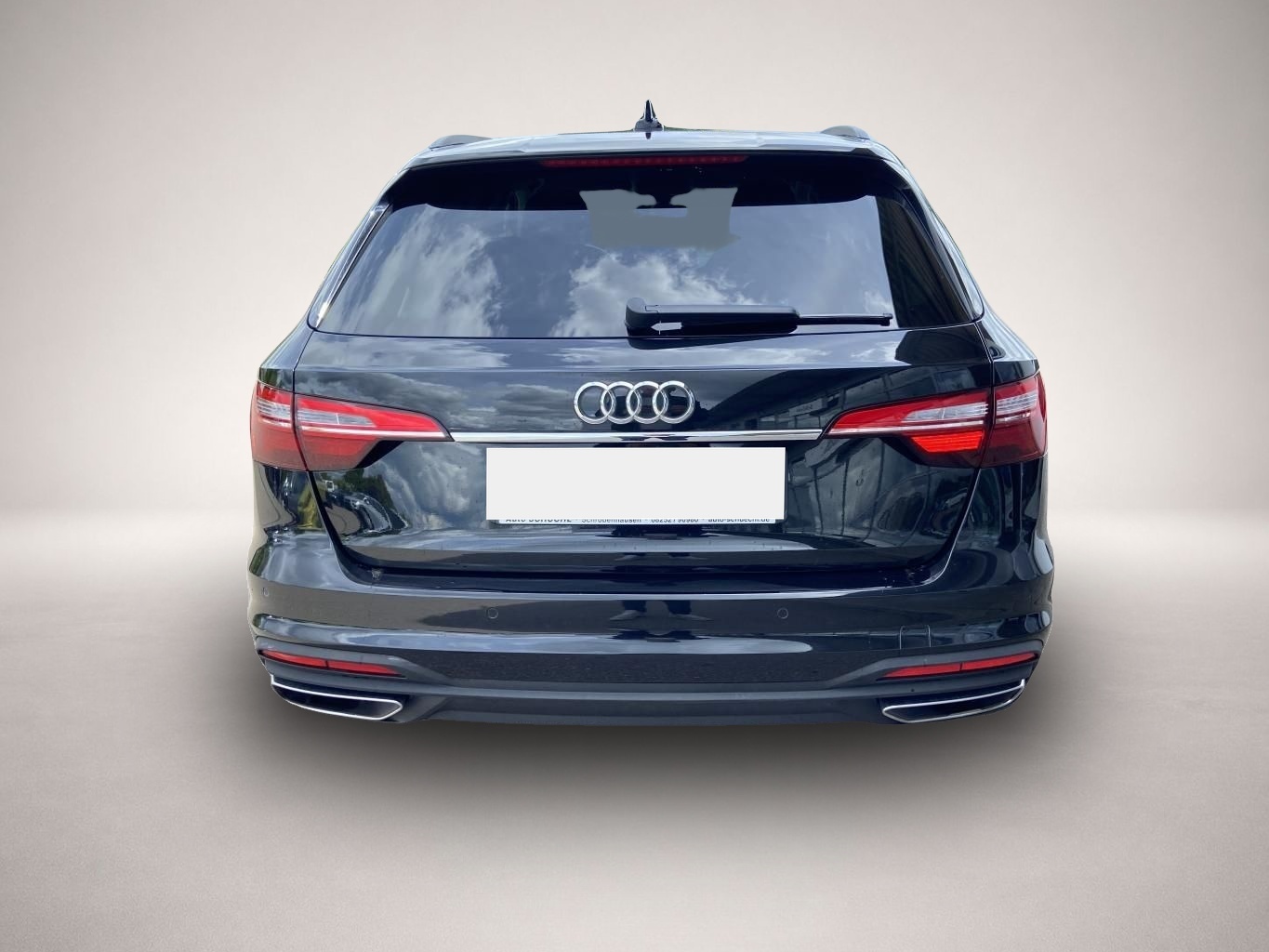 Audi A4 (08/2022, )