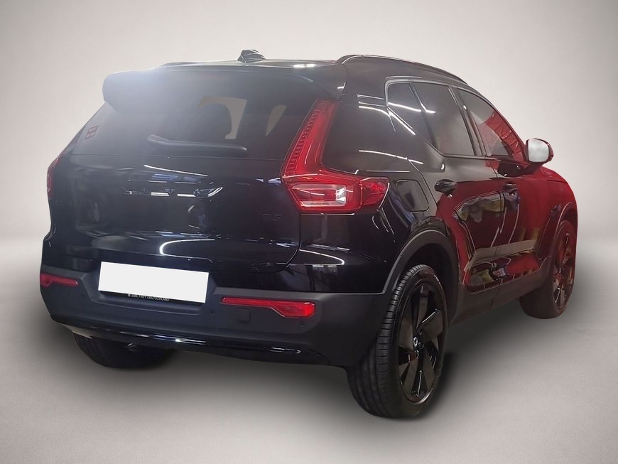 Volvo XC40 (07/2025, Benzin)