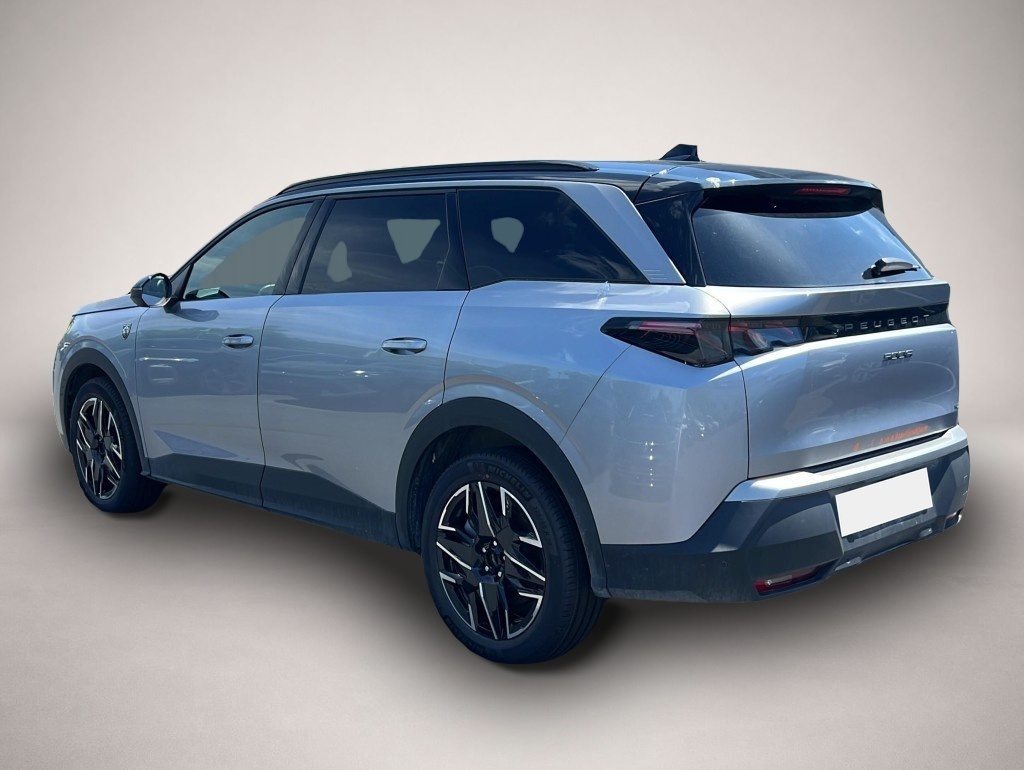 Peugeot 5008 (10/2025, Benzin)