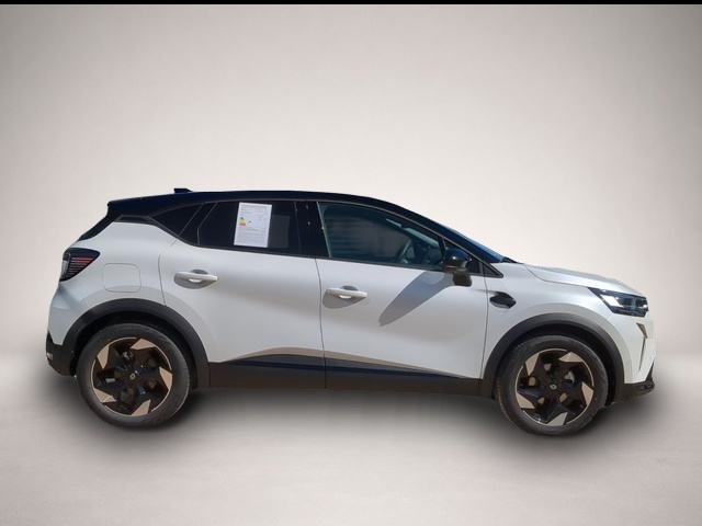 Renault Captur (03/2026, Benzin)