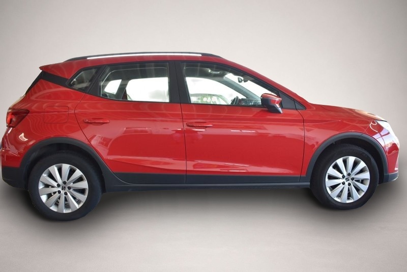 Seat Arona (10/2023, Benzin)