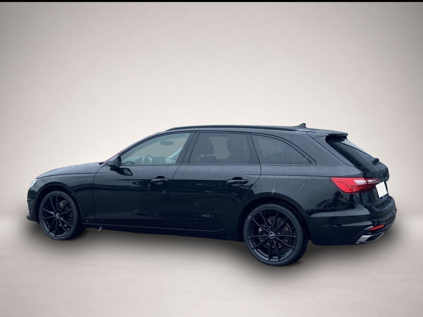 Audi A4 (03/2022, )