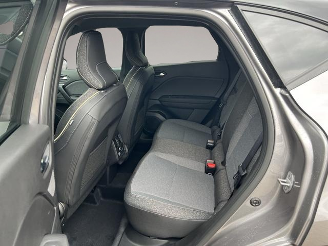 Renault Captur (03/2026, Benzin)