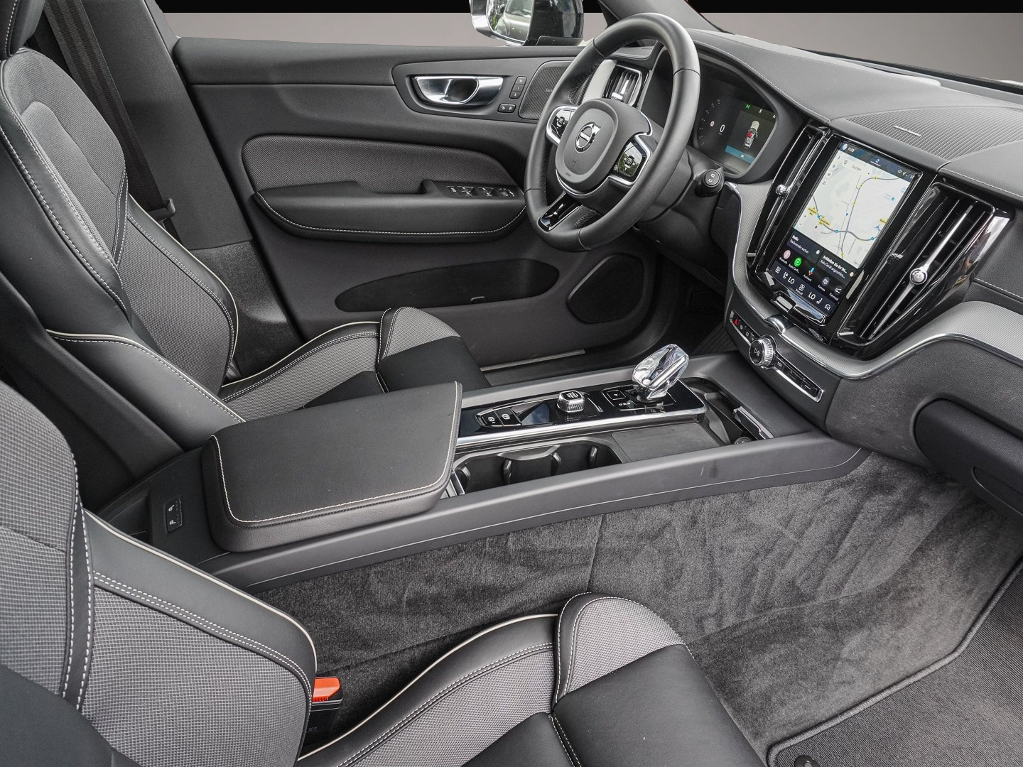 Volvo XC60 (07/2024, )