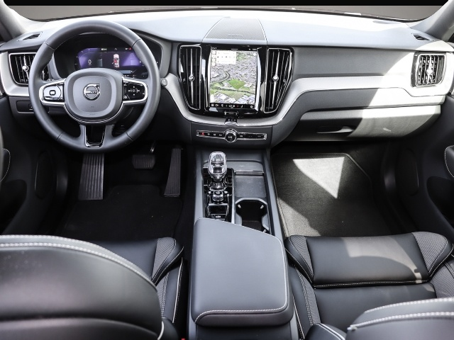 Volvo XC60 (02/2024, Hybrid (Benzin/Elektro))