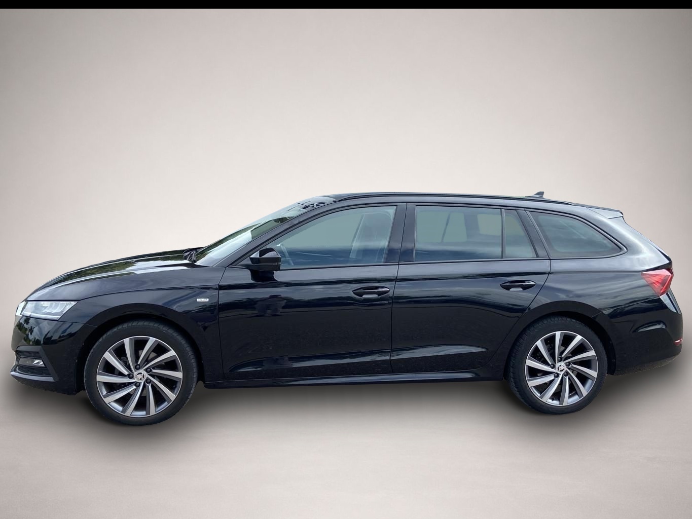 Skoda Octavia (04/2022, )
