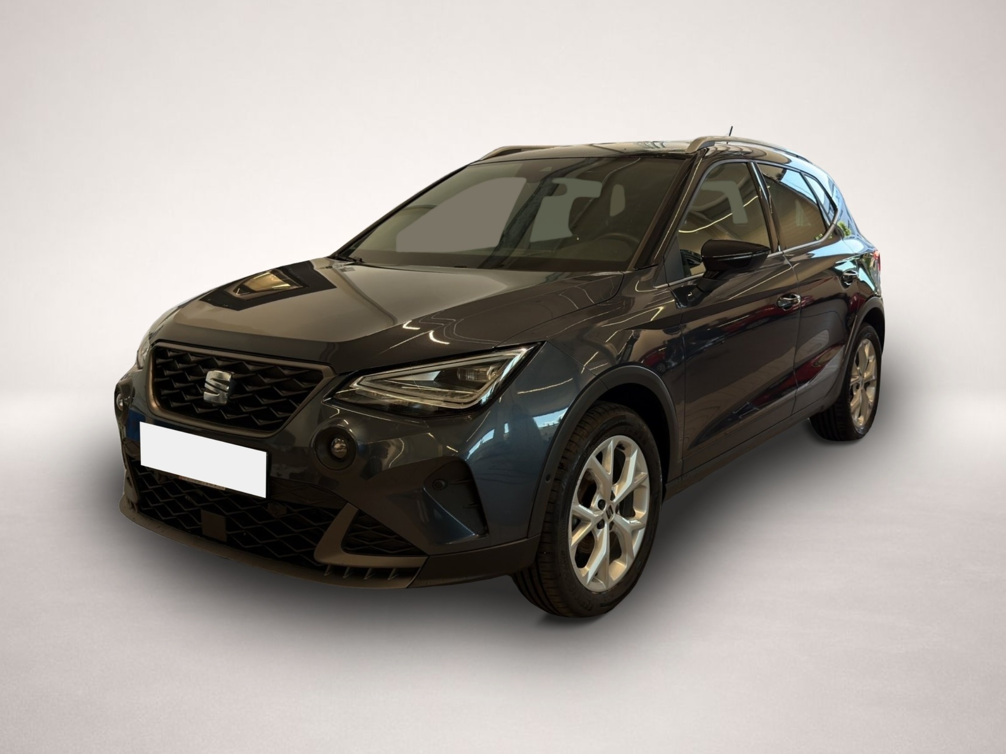 Seat Arona (06/2024, Benzin)