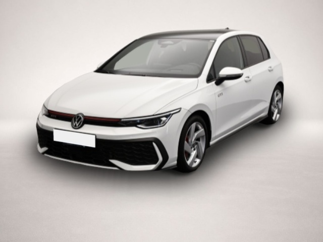 Volkswagen Golf (11/2025, Benzin)