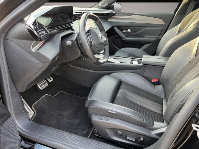 Peugeot 308 (04/2023, Diesel)